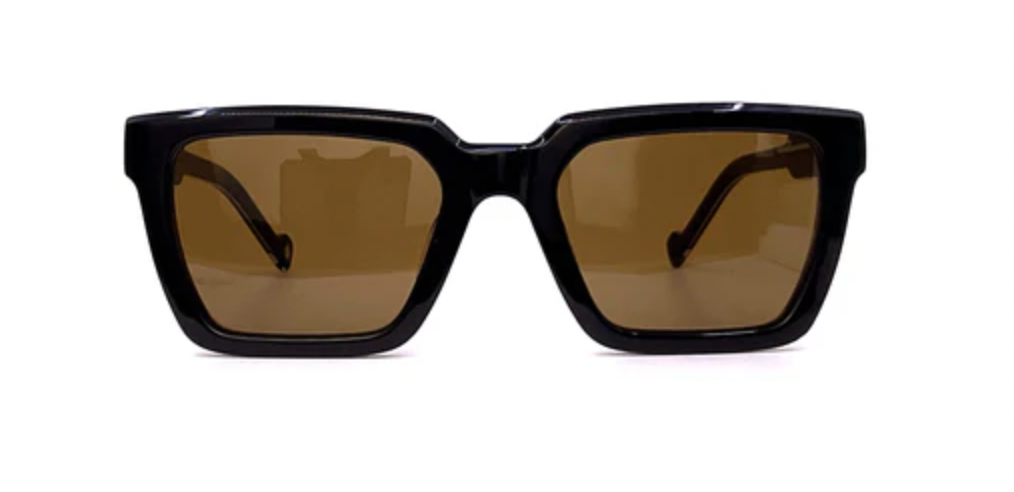 Entourage of 7 WILDOMAR 0101