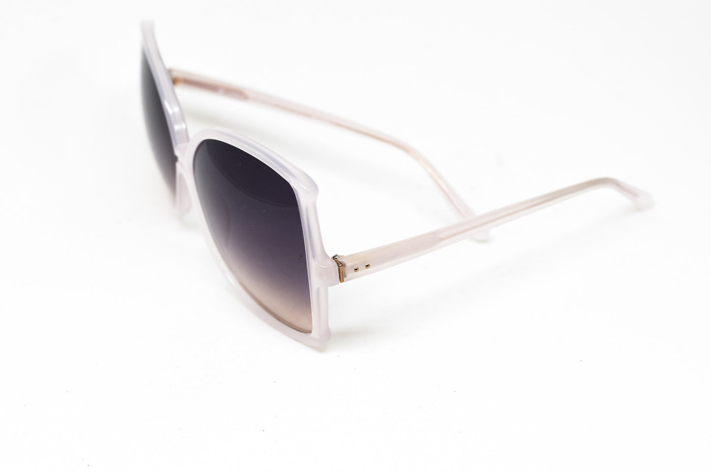 Linda Farrow Frame LFL514